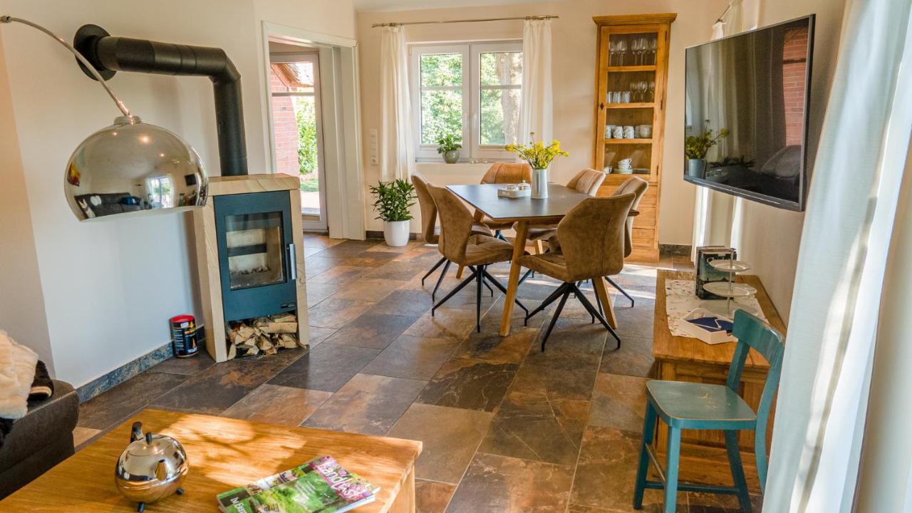 Reetdach Ostfriesenhaus Villa Südbrookmerland Eksteriør billede
